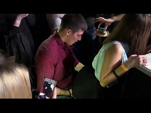 ❤️ Äkta sex på en rysk nattklubb. 18-årig rysk tjej i anus och vagina knullad på en nattklubb. ☑ Hård porr at us sv.porn-impact.ru ❌️❤